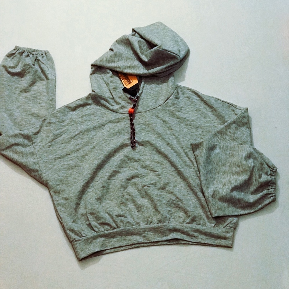 Women’s Cropped Sweater